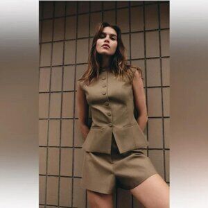 ZARA BUTTONED PLAID TOP